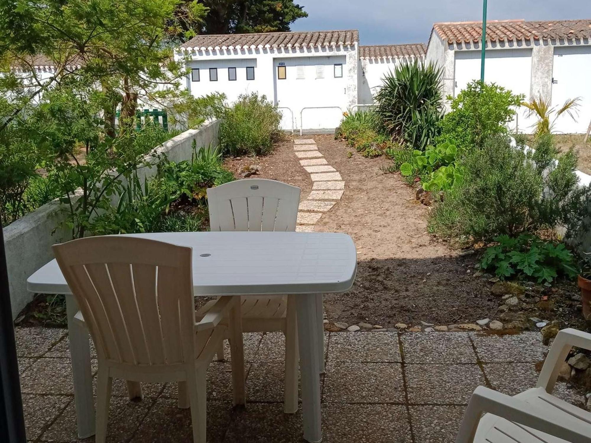 Studio Cosy Avec Jardinet A 300M De La Plage - 4 Couchages - Fr-1-224B-689 La Guérinière エクステリア 写真